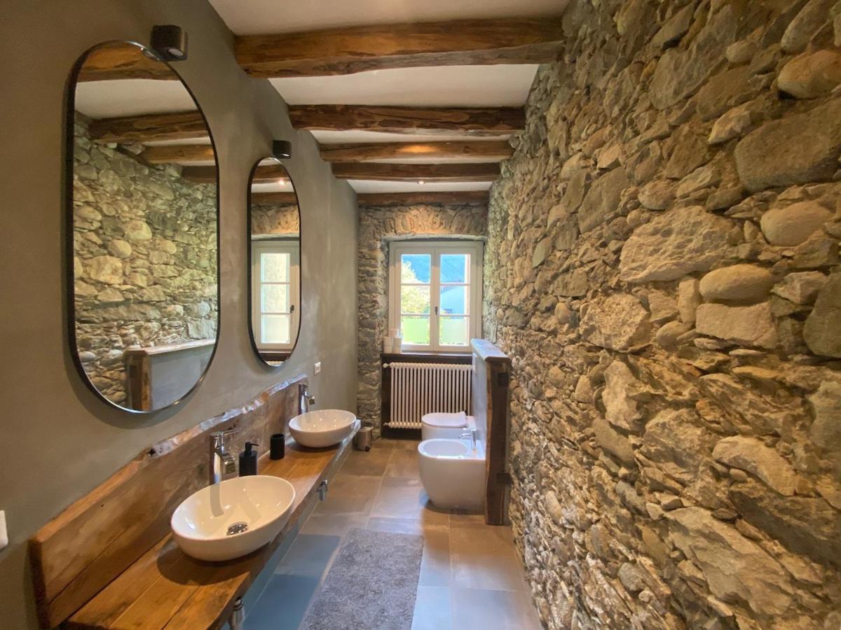 Mountain Cabin Valsesia Appartement Stella Варало Екстериор снимка
