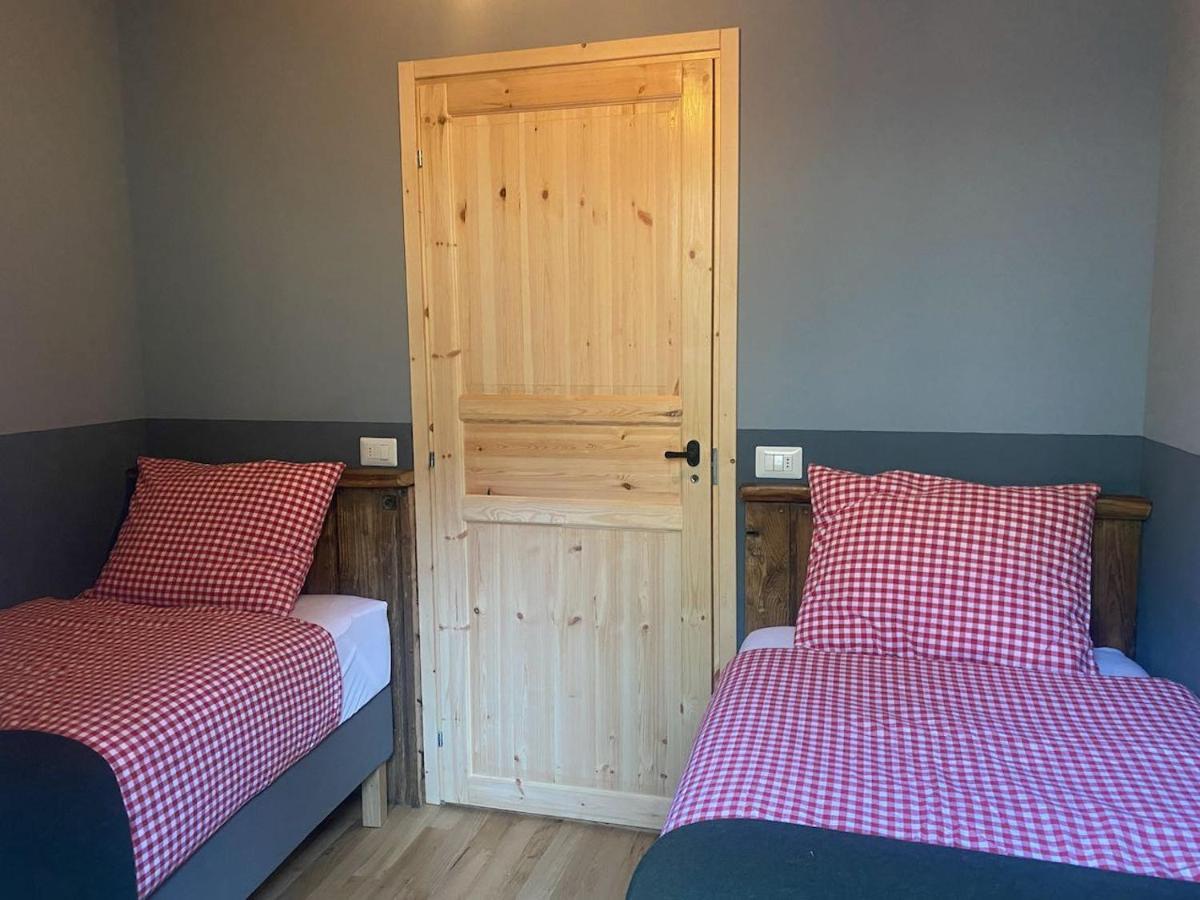 Mountain Cabin Valsesia Appartement Stella Варало Екстериор снимка